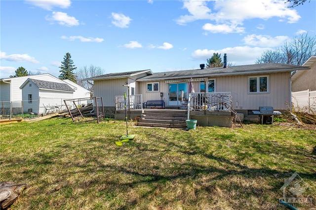 1028 Adley Road, House detached with 3 bedrooms, 2 bathrooms and 5 parking in Ottawa ON | Image 28