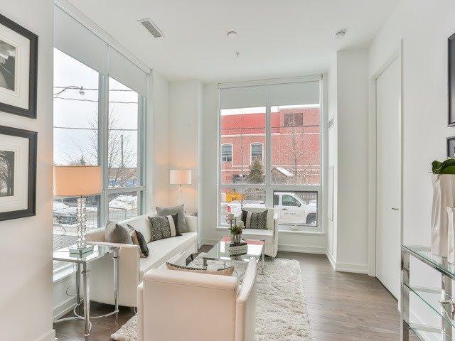 104 - 377 Madison Ave, Condo with 2 bedrooms, 2 bathrooms and 1 parking in Toronto ON | Image 6