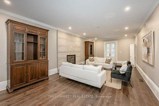 80 Queen St, House detached with 5 bedrooms, 4 bathrooms and 5 parking in Guelph ON | Image 26