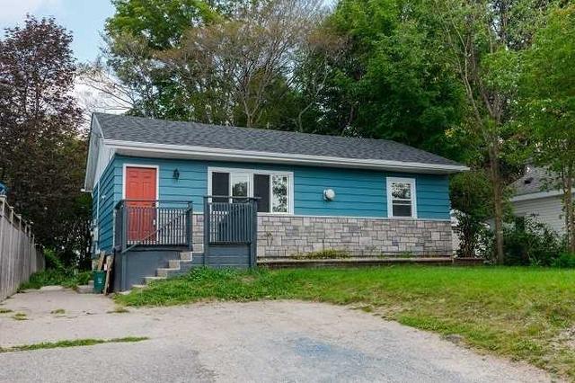 135 Eighth St, House detached with 2 bedrooms, 2 bathrooms and 3 parking in Midland ON | Image 7