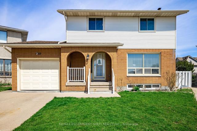 22 Crown Crt, House detached with 3 bedrooms, 2 bathrooms and 2 parking in Hamilton ON | Image 12