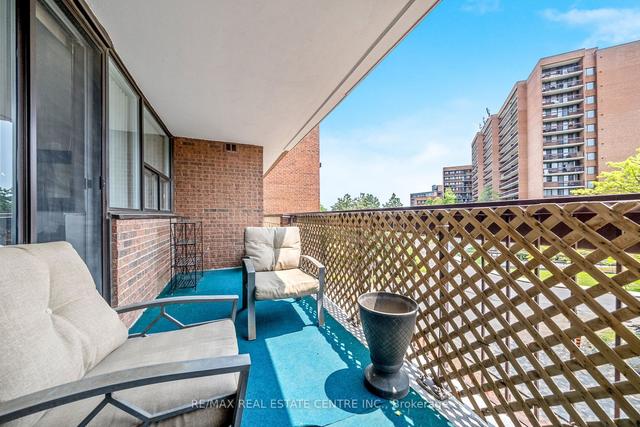 404 - 3501 Glen Erin Dr, Condo with 2 bedrooms, 1 bathrooms and 1 parking in Mississauga ON | Image 14