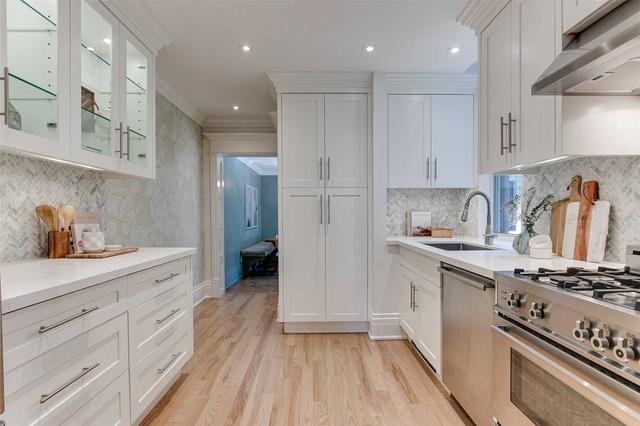 409 Wellesley St E, House attached with 4 bedrooms, 3 bathrooms and 1 parking in Toronto ON | Image 5