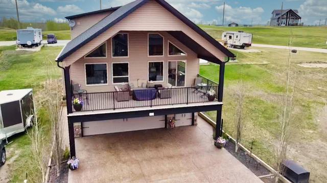5049 - 25054 South Pine Lake Road, House detached with 4 bedrooms, 3 bathrooms and 4 parking in Red Deer County AB | Image 35