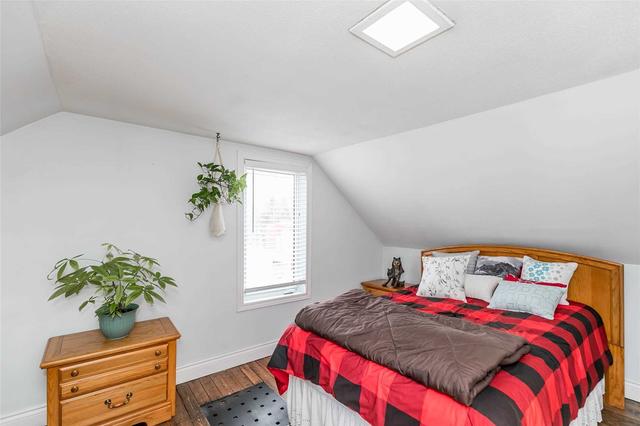 18 Bradford St, House detached with 3 bedrooms, 1 bathrooms and 2 parking in East Gwillimbury ON | Image 8