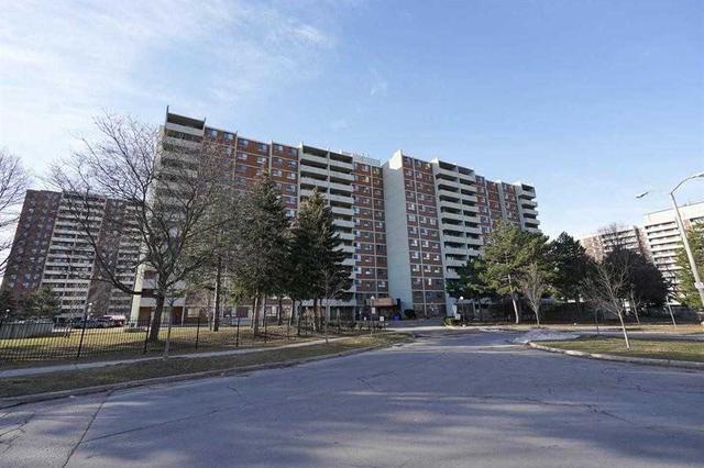 1006 - 10 Stonehill Crt, Condo with 3 bedrooms, 2 bathrooms and 1 parking in Toronto ON | Card Image
