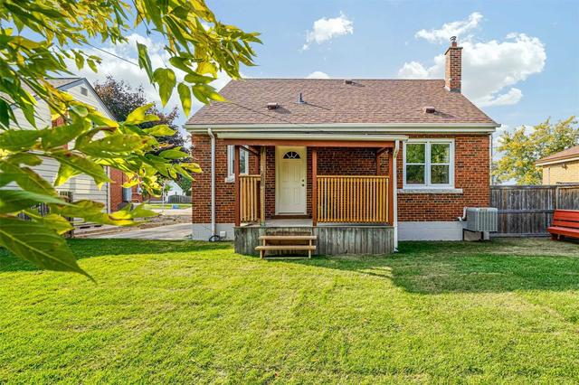 747 Upper Gage Ave, House detached with 3 bedrooms, 2 bathrooms and 4 parking in Hamilton ON | Image 26