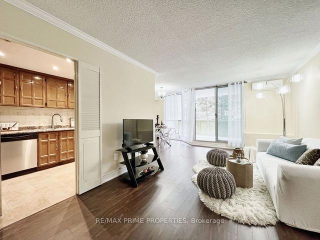 205 - 1111 Steeles Ave W, Condo with 2 bedrooms, 2 bathrooms and 1 parking in Toronto ON | Image 12