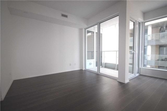 1001 - 68 Shuter St, Condo with 1 bedrooms, 1 bathrooms and 0 parking in Toronto ON | Image 3