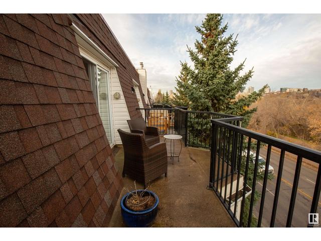 9205 98 Av Nw, House attached with 3 bedrooms, 2 bathrooms and null parking in Edmonton AB | Image 29