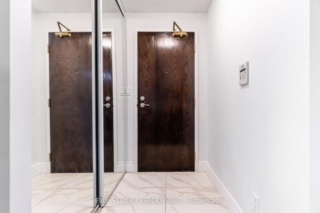 1201 - 18 Spring Garden Ave, Condo with 1 bedrooms, 1 bathrooms and 1 parking in Toronto ON | Image 21