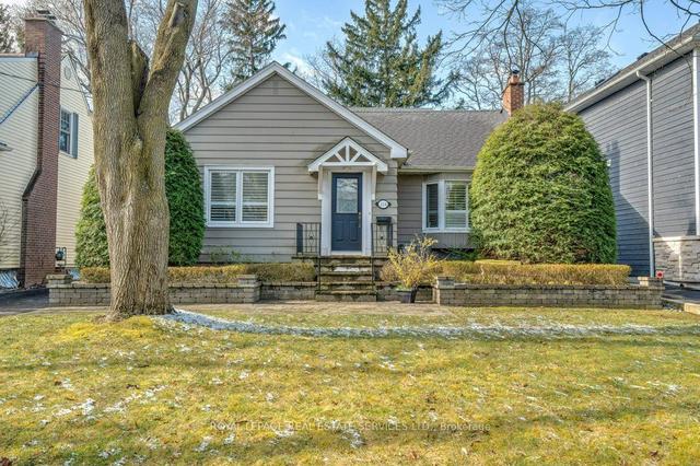224 Watson Ave, House detached with 3 bedrooms, 3 bathrooms and 4 parking in Oakville ON | Image 12