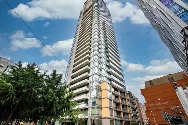 2802 - 18 Yorkville Ave, Condo with 2 bedrooms, 2 bathrooms and 2 parking in Toronto ON | Image 1