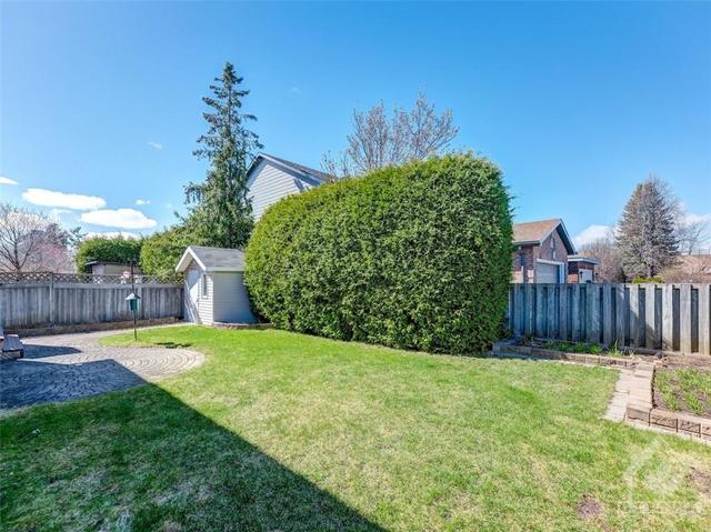 69 Castlethorpe Crescent, House detached with 4 bedrooms, 4 bathrooms and 6 parking in Ottawa ON | Image 29