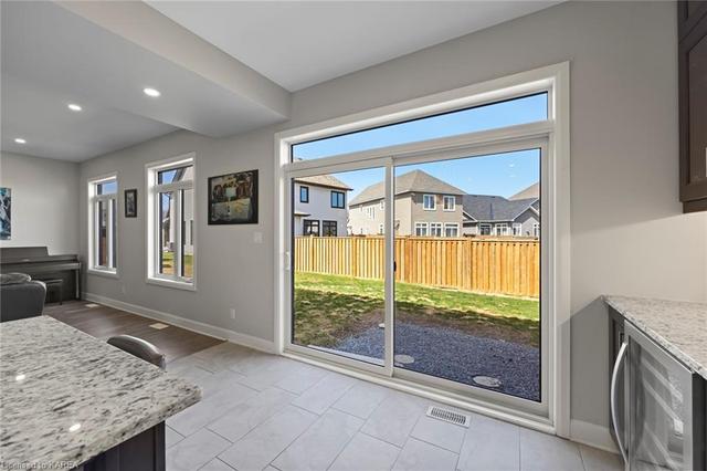 815 Riverview Way, House detached with 4 bedrooms, 3 bathrooms and 5 parking in Kingston ON | Image 10