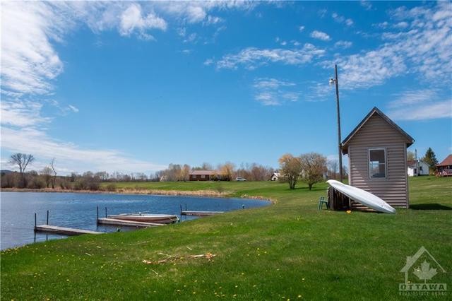 935 Constant Lake Road, House detached with 3 bedrooms, 2 bathrooms and 8 parking in Bonnechere Valley ON | Image 20