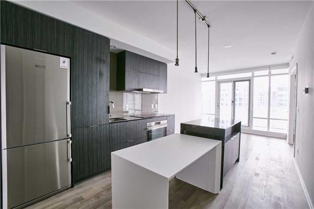 2209 - 1 Bloor St E, Condo with 1 bedrooms, 2 bathrooms and null parking in Toronto ON | Image 2