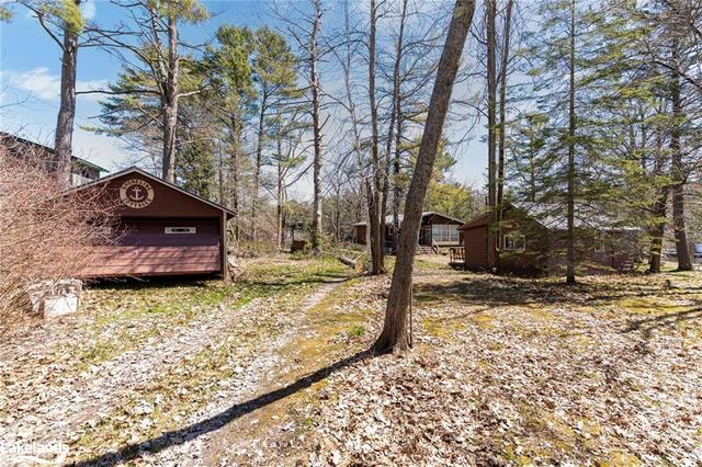 2851 Honey Harbour Road, House detached with 3 bedrooms, 1 bathrooms and 5 parking in Georgian Bay ON | Image 4