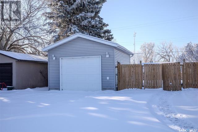 1414 2nd Avenue, House detached with 3 bedrooms, 1 bathrooms and null parking in Edam SK | Image 3