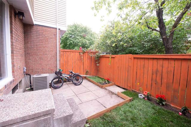 80 Paddington Pt, Townhouse with 3 bedrooms, 2 bathrooms and 2 parking in Ottawa ON | Image 26