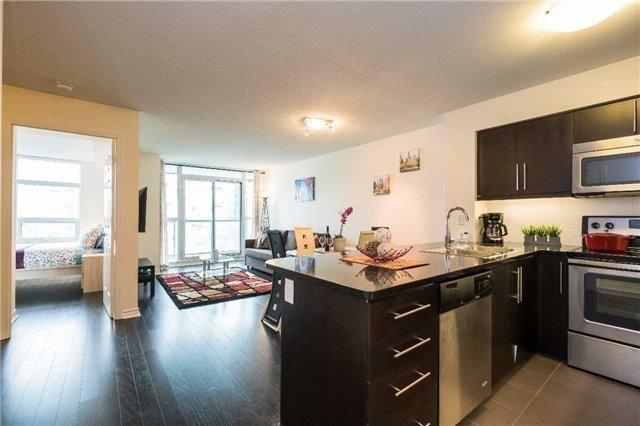 2803 - 19 Grand Trunk Cres, Condo with 1 bedrooms, 1 bathrooms and 1 parking in Toronto ON | Image 10