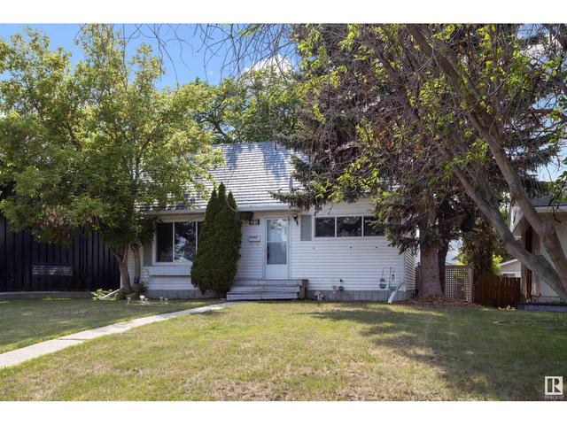10922 117 St Nw, House detached with 3 bedrooms, 2 bathrooms and null parking in Edmonton AB | Image 2