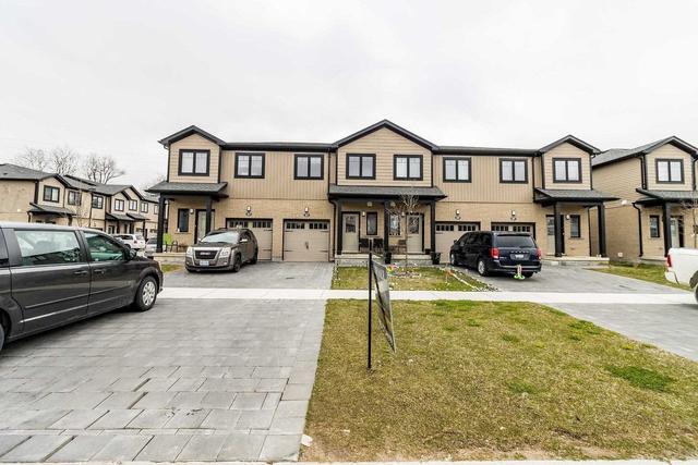 2611 Holbrook Dr, Townhouse with 3 bedrooms, 4 bathrooms and 2 parking in London ON | Image 1