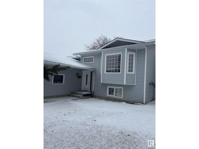 4103 19 Av Nw, House detached with 6 bedrooms, 3 bathrooms and null parking in Edmonton AB | Image 3