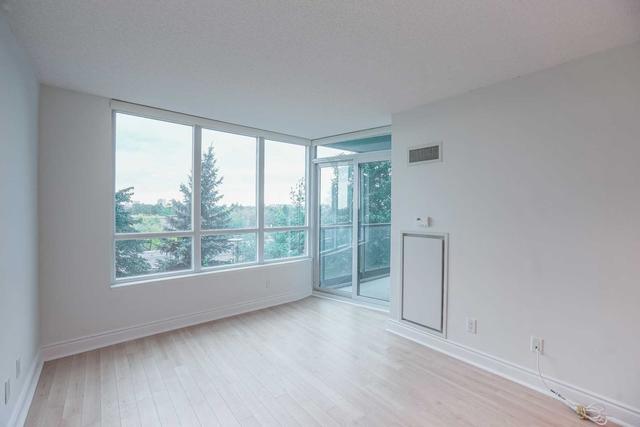 516 - 25 Greenview Ave, Condo with 1 bedrooms, 1 bathrooms and 1 parking in Toronto ON | Image 8