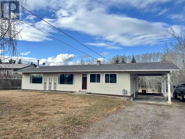 345 Redfern Drive, House detached with 5 bedrooms, 3 bathrooms and null parking in Vanderhoof BC | Image 1