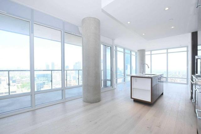 3102 - 488 University Ave, Condo with 2 bedrooms, 2 bathrooms and 1 parking in Toronto ON | Image 7