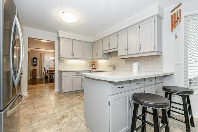 10 Kipling Ave, House detached with 4 bedrooms, 3 bathrooms and 4 parking in Guelph ON | Image 29