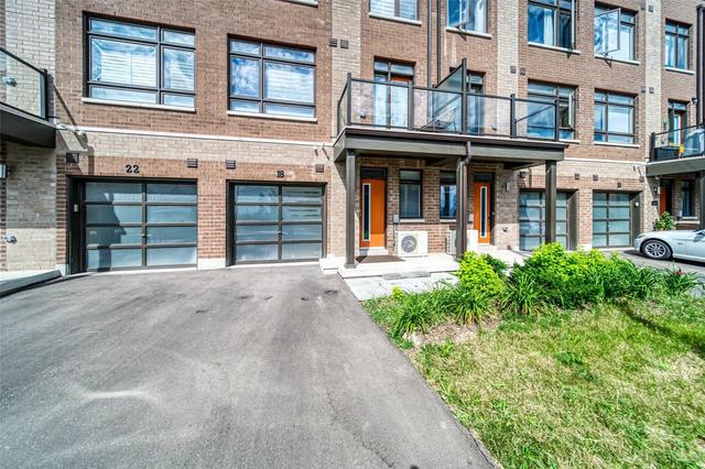 18 Antigonish St, Townhouse with 2 bedrooms, 2 bathrooms and 2 parking in Vaughan ON | Image 12