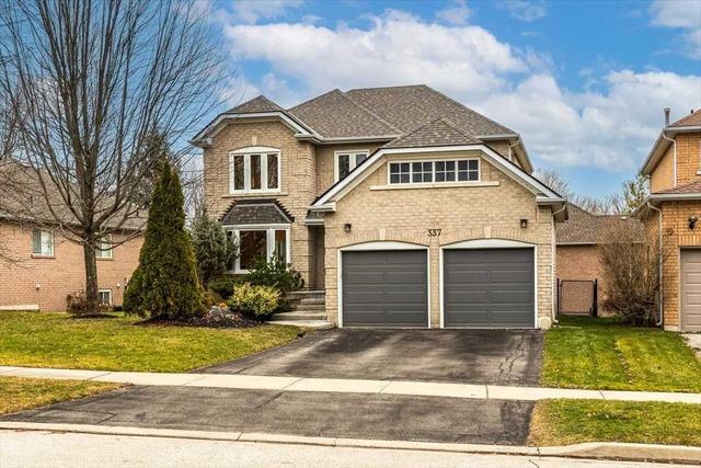 337 Carruthers Ave, House detached with 4 bedrooms, 4 bathrooms and 7 parking in Newmarket ON | Image 1