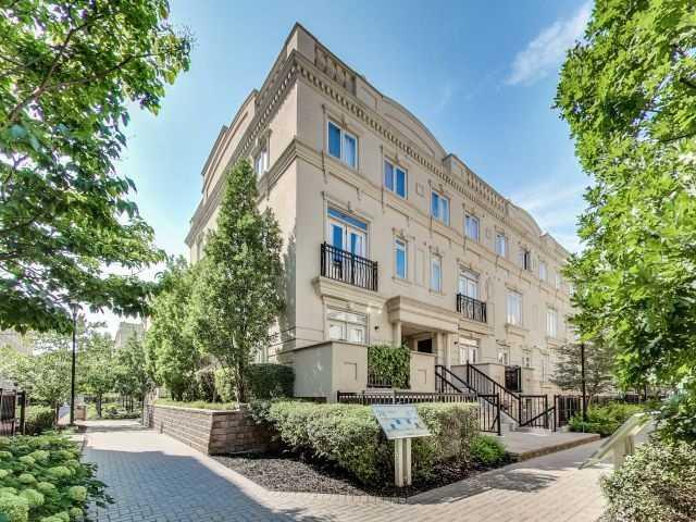 th30 - 78 Carr St, Townhouse with 2 bedrooms, 2 bathrooms and 1 parking in Toronto ON | Image 1