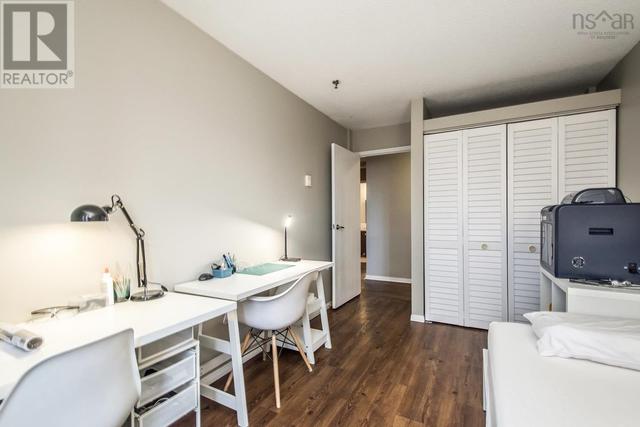 215 - 3600 John Parr Drive, Condo with 2 bedrooms, 1 bathrooms and null parking in Halifax NS | Card Image