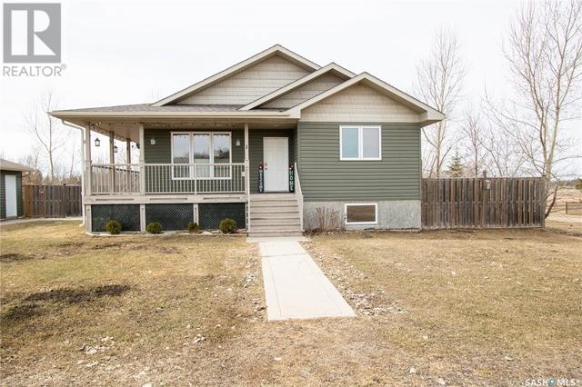 1 Troy Place, House detached with 5 bedrooms, 3 bathrooms and null parking in Qu'Appelle SK | Image 3