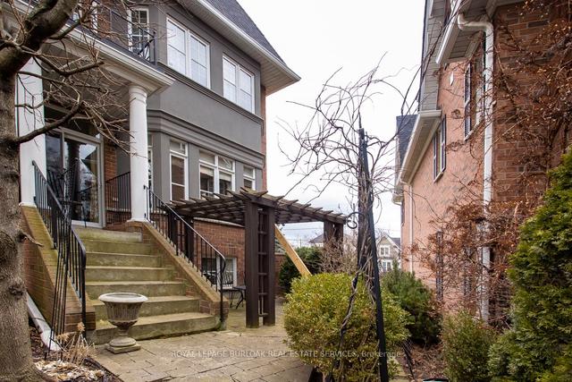 17 - 85 Church St, Townhouse with 3 bedrooms, 4 bathrooms and 4 parking in Mississauga ON | Image 3