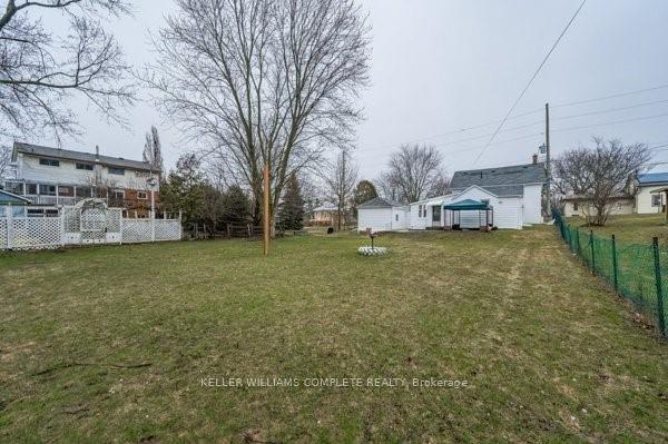 1349 King St N, House detached with 3 bedrooms, 2 bathrooms and 5 parking in Woolwich ON | Image 18