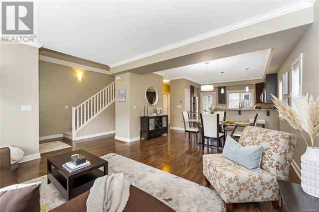 2978 Alouette Dr, House detached with 4 bedrooms, 4 bathrooms and 5 parking in Langford BC | Image 3