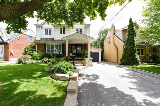 21 Westleigh Cres, House detached with 3 bedrooms, 3 bathrooms and 4 parking in Toronto ON | Image 12