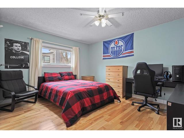 11504 75 Av Nw, House detached with 5 bedrooms, 3 bathrooms and null parking in Edmonton AB | Image 15