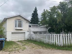 2807 1 Avenue Nw, House detached with 4 bedrooms, 2 bathrooms and 4 parking in Calgary AB | Image 1