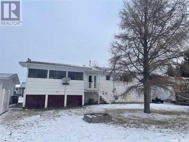 722 Portage Avenue, House detached with 4 bedrooms, 3 bathrooms and null parking in Wadena SK | Image 24