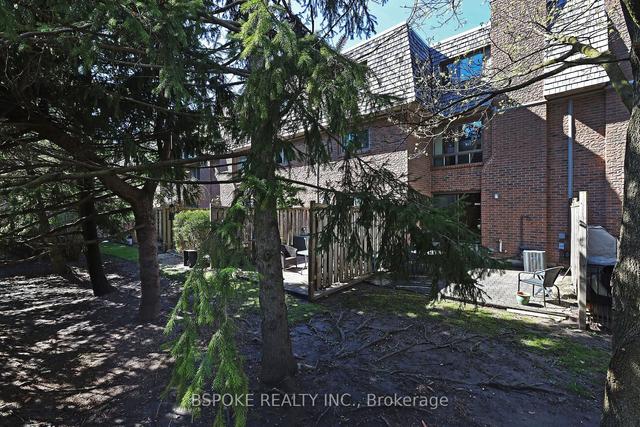 17 Wax Myrtle Way, Townhouse with 3 bedrooms, 4 bathrooms and 2 parking in Toronto ON | Image 33
