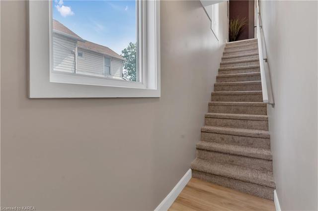 695 Montreal Street, House detached with 4 bedrooms, 0 bathrooms and 2 parking in Kingston ON | Image 19