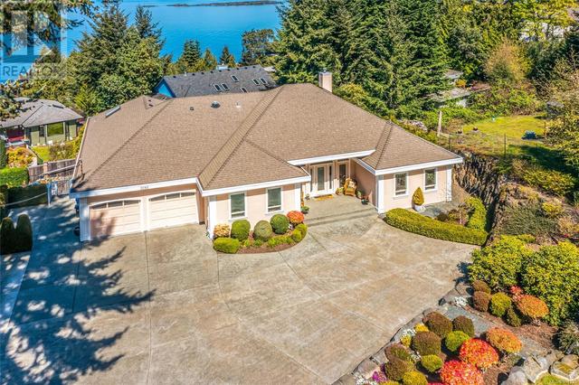 3285 Dolphin Dr, House detached with 4 bedrooms, 3 bathrooms and 6 parking in Nanaimo E BC | Image 90