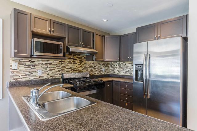 2442 Nichols Dr, House detached with 4 bedrooms, 5 bathrooms and 4 parking in Oakville ON | Image 6