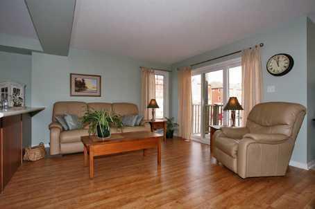 40 - 5050 Intrepid Dr, Townhouse with 2 bedrooms, 2 bathrooms and 1 parking in Mississauga ON | Image 3