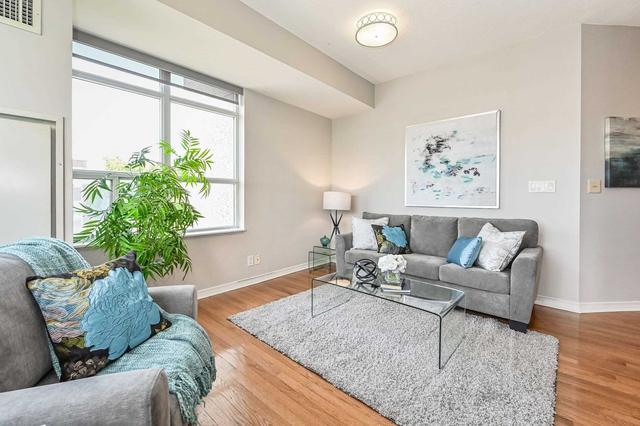 411 - 736 Spadina Ave, Condo with 2 bedrooms, 2 bathrooms and 1 parking in Toronto ON | Image 6